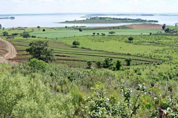 Foto - Serra e represa - Fotos Atuais