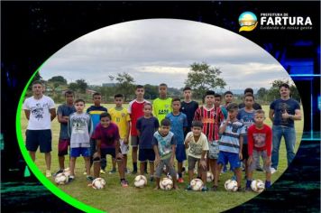 Campo da Vila de Fátima é reativado e recebe treinos de Futebol Society