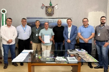 Prefeitura de Fartura assina contratação de crédito para construção de moradias.