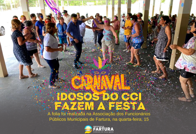 Idosos fazem festa durante o Carnaval do CCI