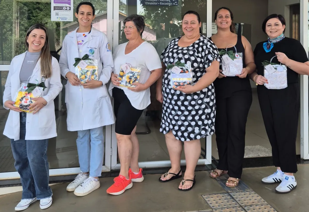 Homenagem ao Dia das Mães nas Unidades de Saúde
